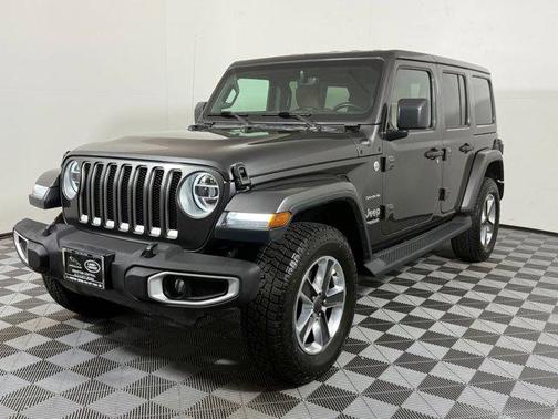 Granite Crystal Metallic Clearcoat 2020 Jeep Wrangler Unlimited Sahara