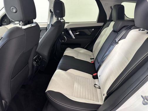 2025 Land Rover Discovery Sport S