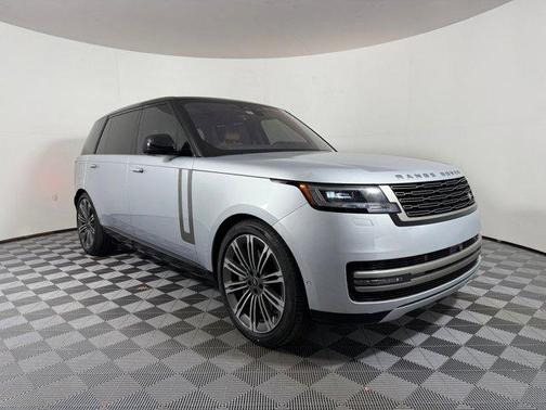2023 Land Rover Range Rover P530 SE