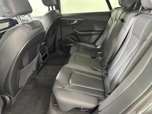 2020 Audi Q8 55 Premium Plus