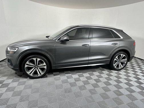 2020 Audi Q8 55 Premium Plus