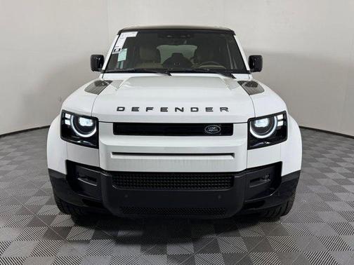 2026 Land Rover Defender P400 X-Dynamic SE