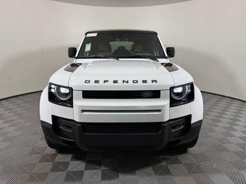 2026 Land Rover Defender P400 X-Dynamic SE