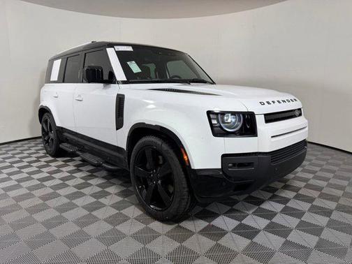 2026 Land Rover Defender P400 X-Dynamic SE