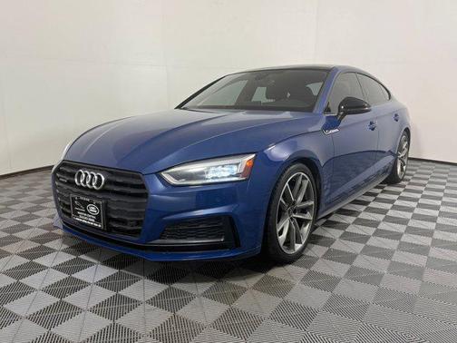 Ascari Blue Metallic 2019 Audi A5 45 Premium