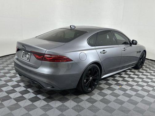 2024 Jaguar XF R-Dynamic SE P250 RWD Automatic