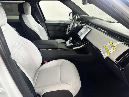 2025 Land Rover Range Rover Sport Autobiography