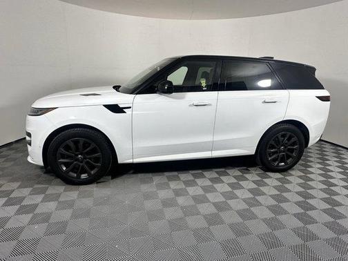 2024 Land Rover Range Rover Sport SE