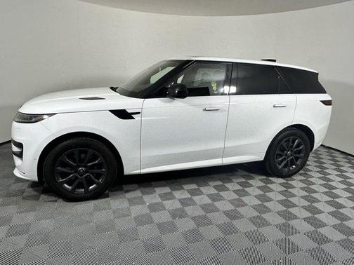 2024 Land Rover Range Rover Sport SE