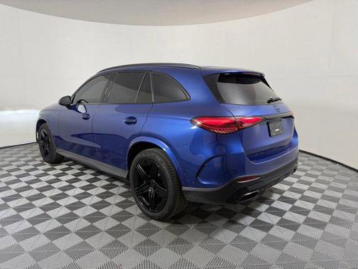 2025 Mercedes-Benz GLC 300 Base