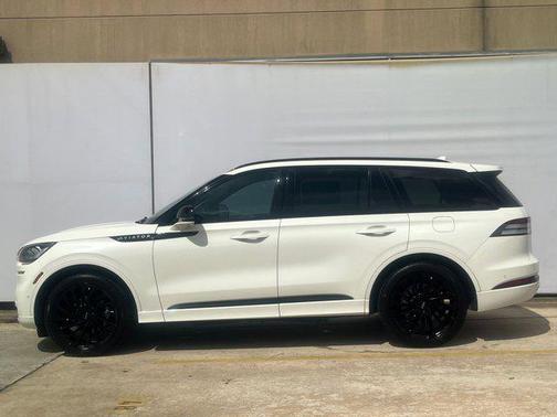 2023 Lincoln Aviator Reserve AWD