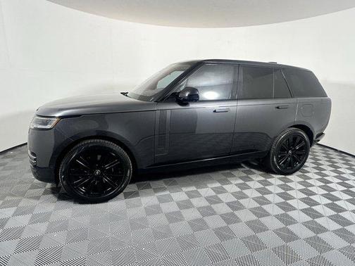 2023 Land Rover Range Rover P440e SE