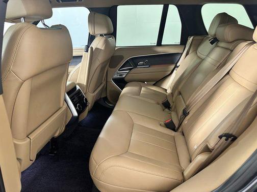 2023 Land Rover Range Rover P440e SE