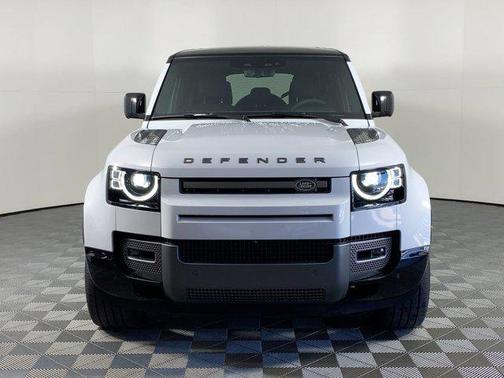 Yulong White Metallic 2023 Land Rover Defender 110 V8