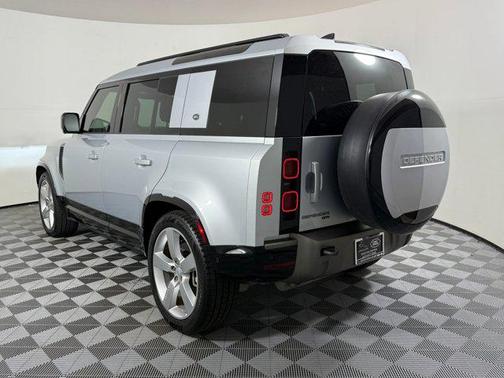 2023 Land Rover Defender 110 X-Dynamic SE