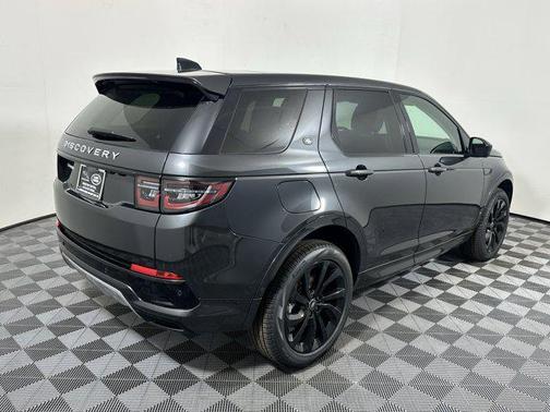 2025 Land Rover Discovery Sport S