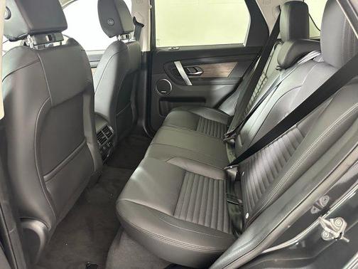2025 Land Rover Discovery Sport S