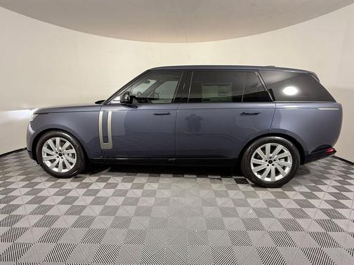 Varesine Blue Metallic 2026 Land Rover Range Rover P400 SE 7 Seat
