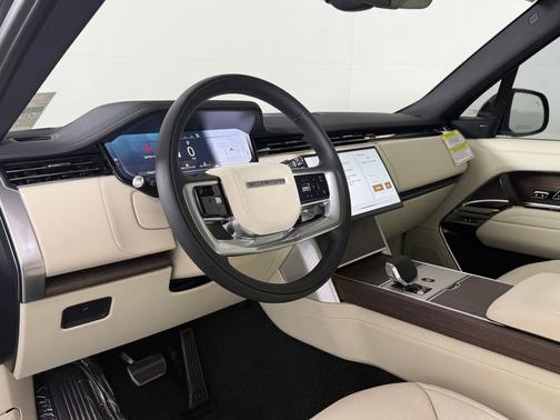 Varesine Blue Metallic 2026 Land Rover Range Rover P400 SE 7 Seat