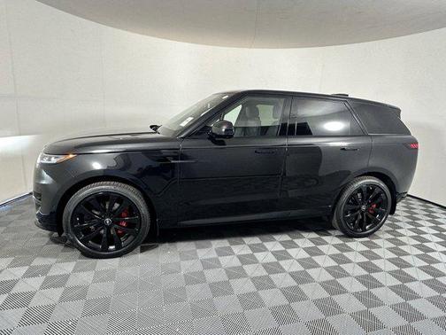 2025 Land Rover Range Rover Sport SE
