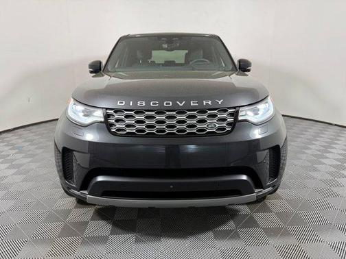 2025 Land Rover Discovery P300 S