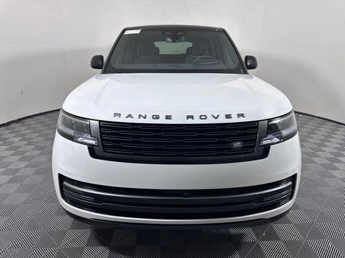 2025 Land Rover Range Rover P400 SE