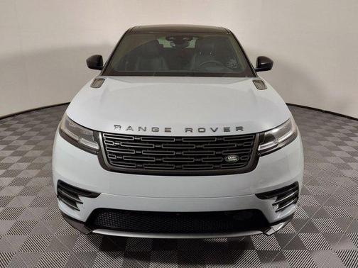 2026 Land Rover Range Rover Velar P250 SE R-Dynamic