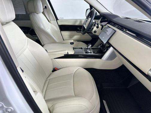 2023 Land Rover Range Rover P400 SE
