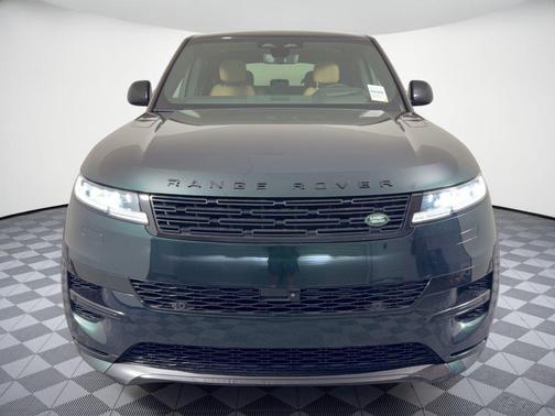 British Racing Green in Gloss Finish 2027 Land Rover Range Rover Sport SE