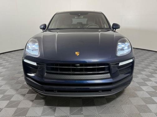 Blue 2022 Porsche Macan Macan