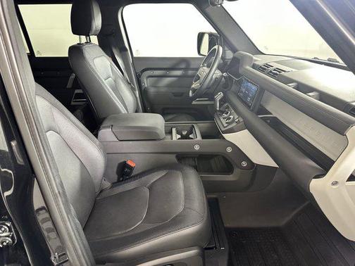 2023 Land Rover Defender 110 X-Dynamic SE