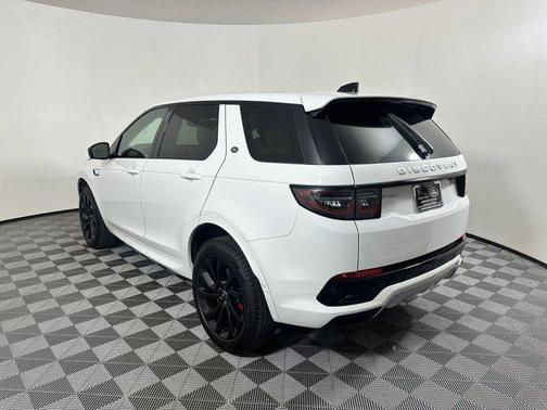 2025 Land Rover Discovery Sport S