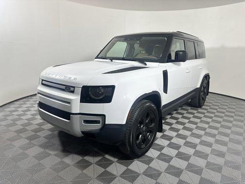 2025 Land Rover Defender 110 P300