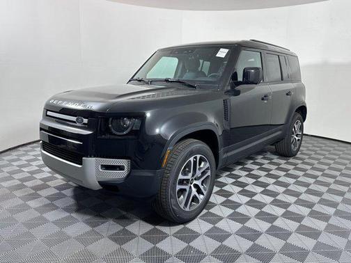 2025 Land Rover Defender 110 P400 S