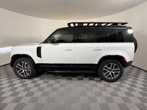 Fuji White 2026 Land Rover Defender P400 X-Dynamic SE