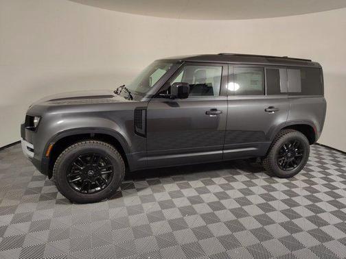 2025 Land Rover Defender 110 P400 S