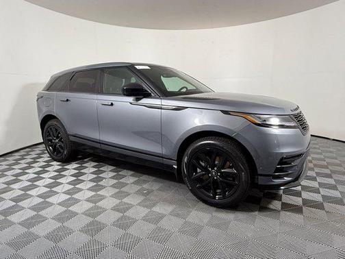 2026 Land Rover Range Rover Velar P250 SE R-Dynamic