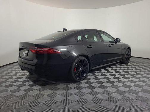 2024 Jaguar XF R-Dynamic SE P250 RWD Automatic