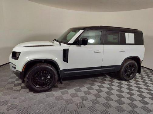 2025 Land Rover Defender 110 P300