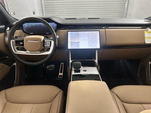 2025 Land Rover Range Rover P530 Autobiography 7 Seat