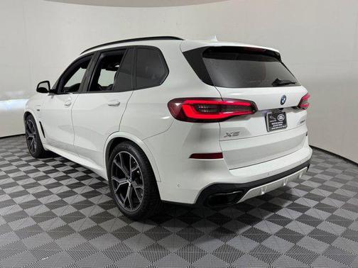 2022 BMW X5 PHEV xDrive45e