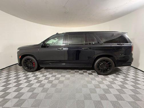 2022 Cadillac Escalade ESV Sport Platinum