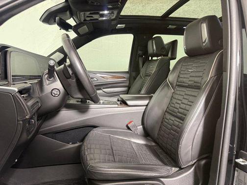 2022 Cadillac Escalade ESV Sport Platinum