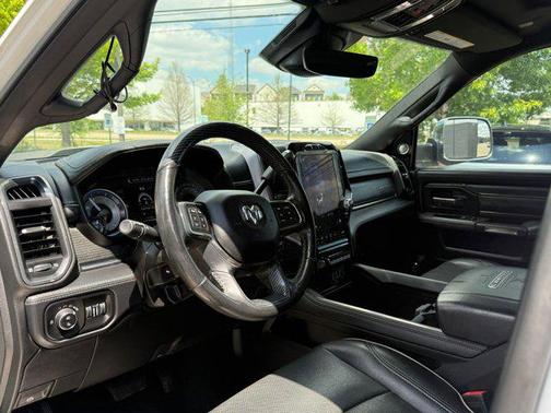 Bright White Clearcoat 2019 RAM 2500 Limited Crew Cab 4x4 6'4' Box