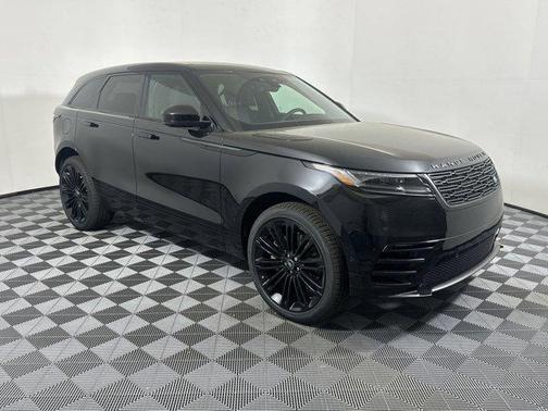 2026 Land Rover Range Rover Velar Dynamic SE