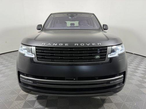 Black 2023 Land Rover Range Rover P530 SE