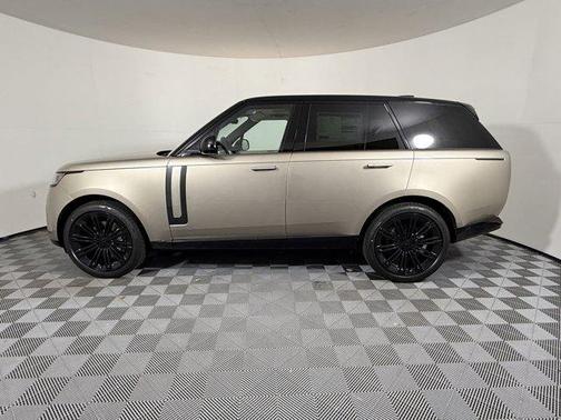 2026 Land Rover Range Rover P400 SE