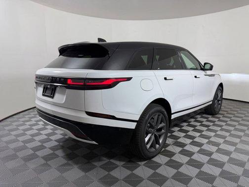 2026 Land Rover Range Rover Velar P250 SE R-Dynamic