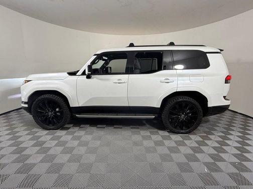 Eminent White Pearl 2025 Lexus GX 550 Luxury