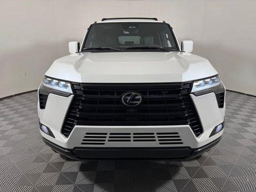 Eminent White Pearl 2025 Lexus GX 550 Luxury